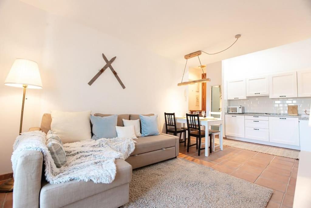 Moraima Junto A Card Apartment Sierra Nevada Ngoại thất bức ảnh
